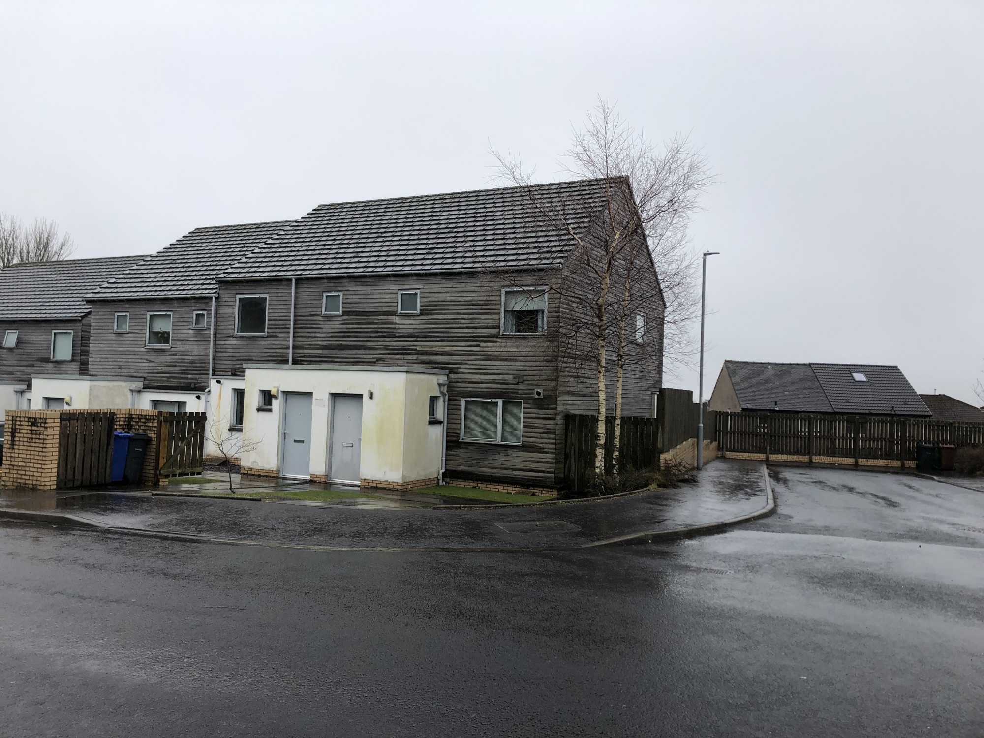 2 bedroom mid terraced house in Fancy Farm/Wren Road, Inverclyde