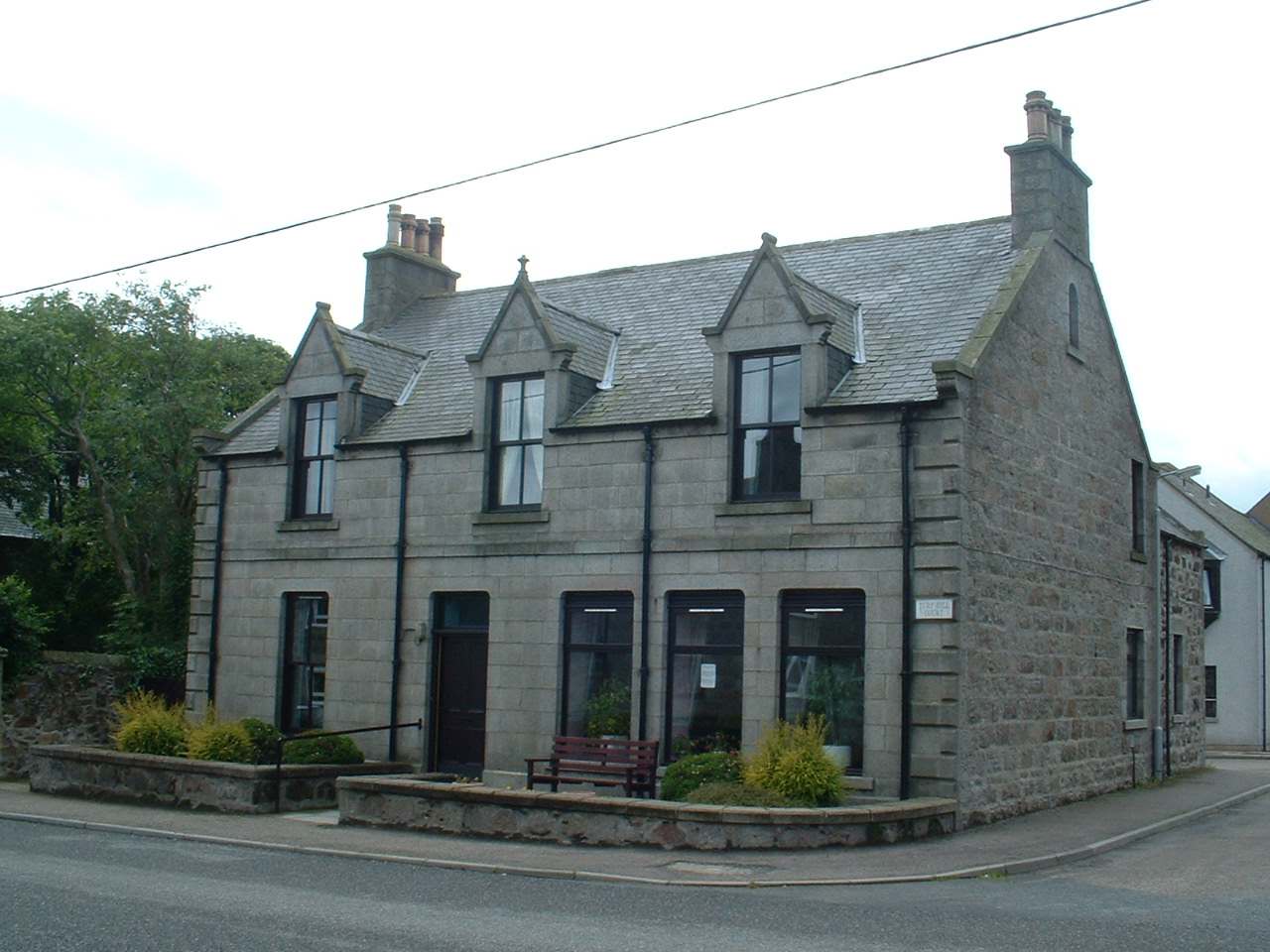 2 bedroom 1st floor flat without lift in New Deer, Aberdeenshire