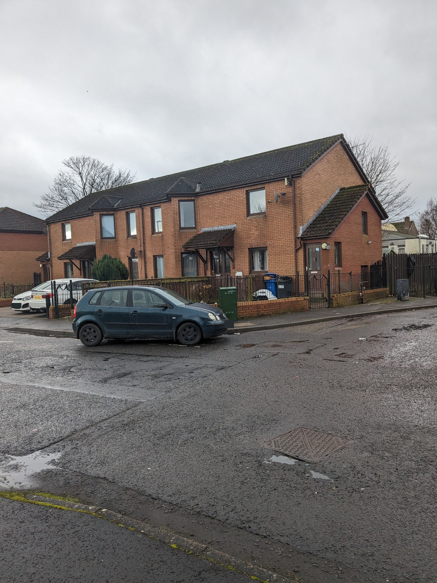 2 bedroom 1st floor flat without lift in Whitfield, Dundee These Homes