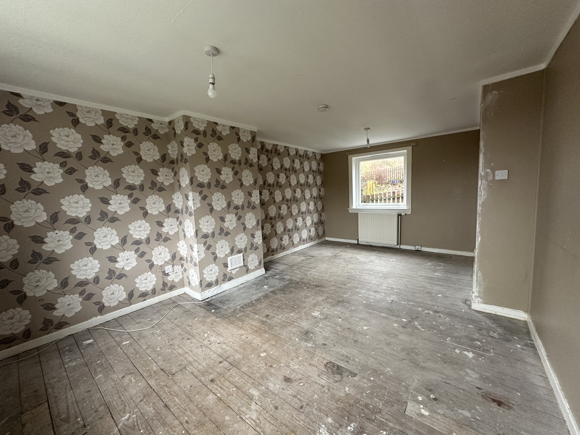 2 bedroom end terraced house in Fancy Farm/Wren Road, Inverclyde