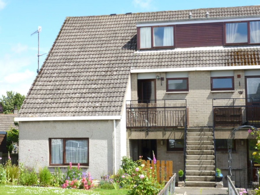 3 bedroom 2nd floor without lift in Duns, Scottish Borders