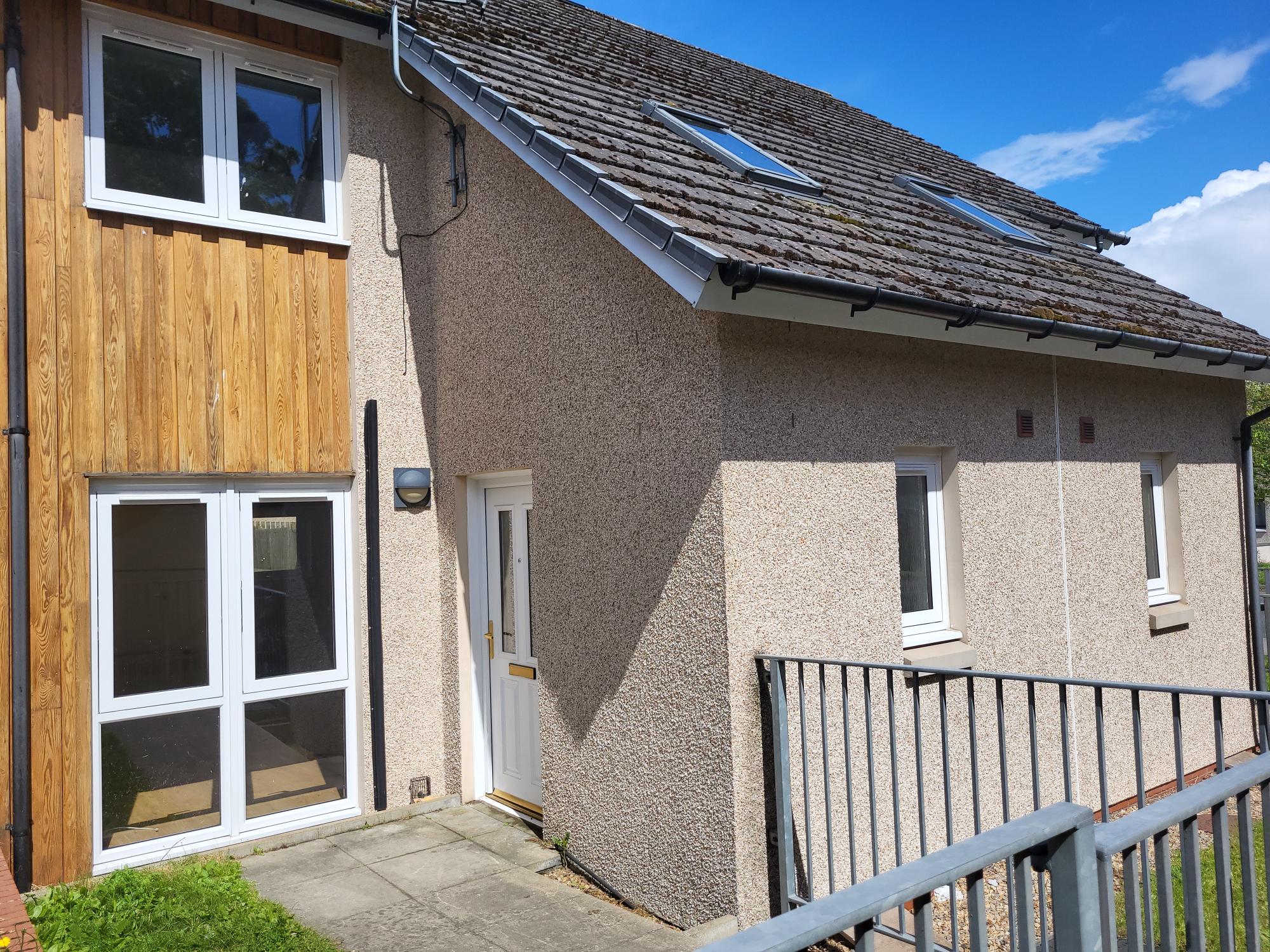 2 bedroom mid terraced house in Elgin New Elgin, Moray These Homes